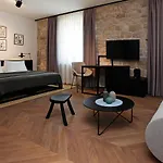Boutique Kastel Ismaeli Gæstehus