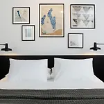 Boutique Kastel Ismaeli