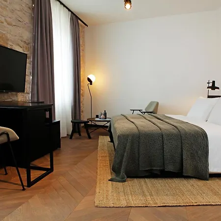 Pensión Boutique Kastel Ismaeli 4*