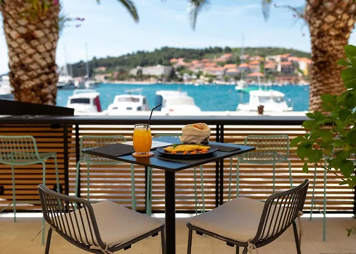 Boutique Kastel Ismaeli 4* Vela Luka