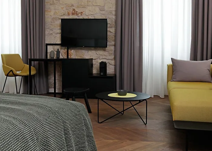 Boutique Kastel Ismaeli Guest house 4*